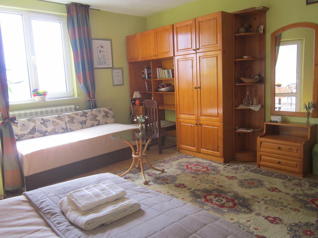 Guest House Bankja Zewnętrze zdjęcie